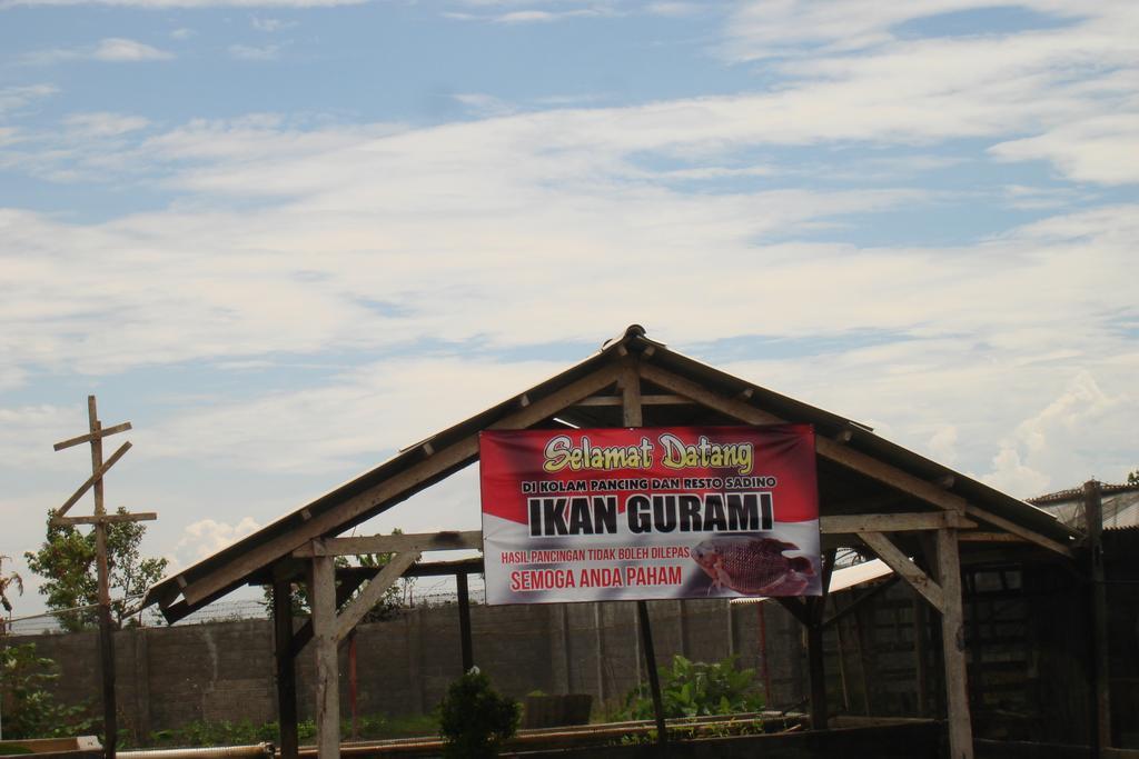 Thalia Homestay & Ijen Bromo Tour Banyuwangi (East Java) Exterior foto